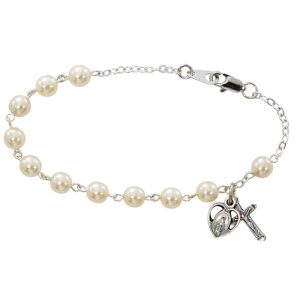 7.5in Pearl Rosary Bracelet Boxed